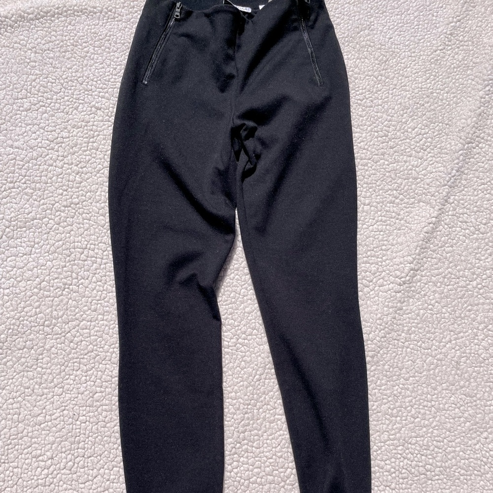 ❣️❤️ Tahari xs s Black Smoothing leggings ❤️❣️